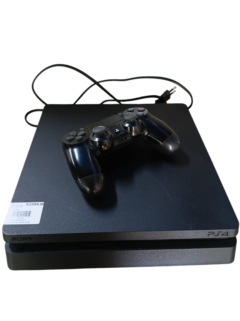 PS4 SLIM GAMING CONSOLE