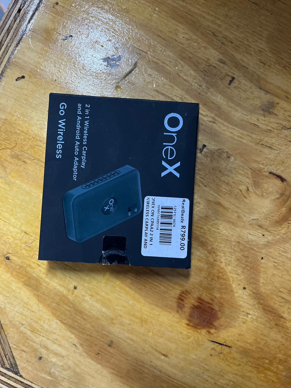 OneX 2-in-1 Wireless Carplay and Android Auto Adaptor