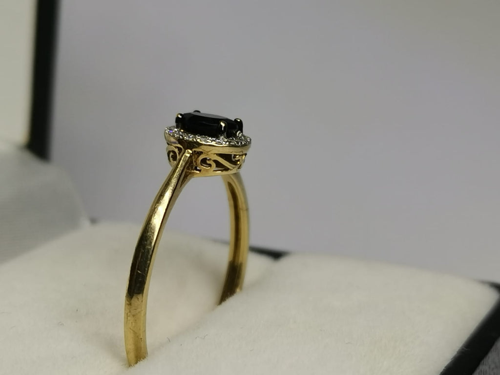 9ct Fine Yellow Gold Ring