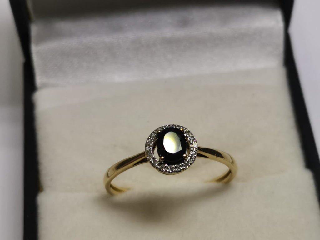 9ct Fine Yellow Gold Ring