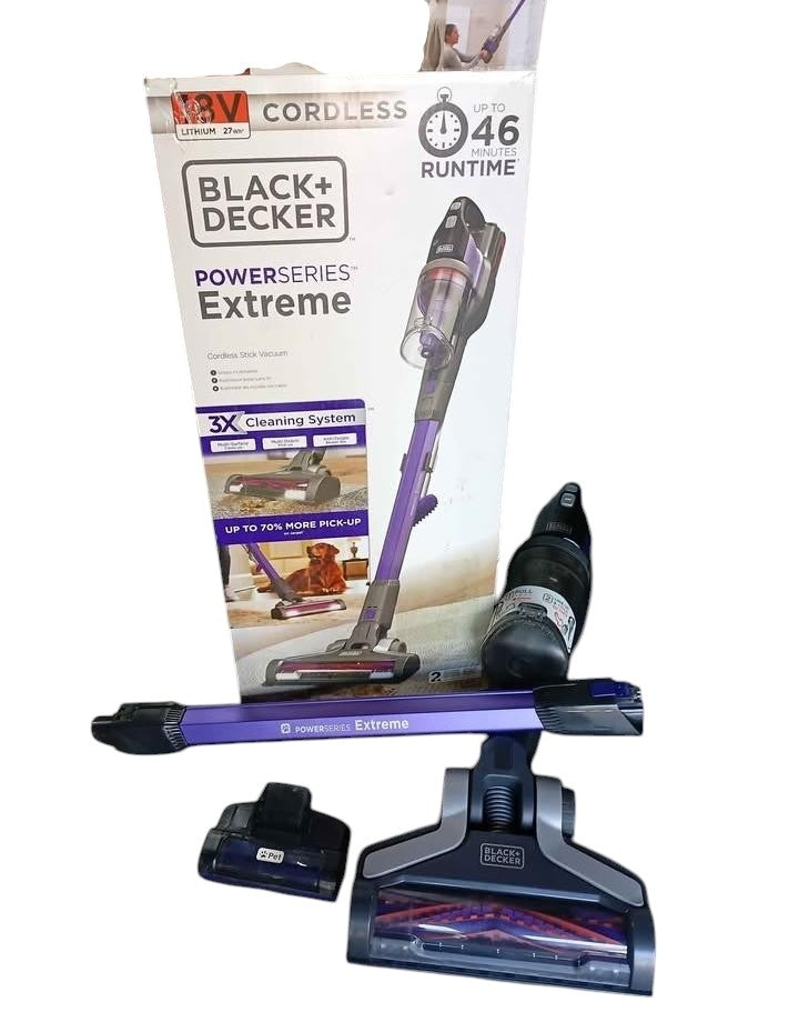 Black+Decker Powerseries Extreme Pet Cordless Stick Vacuum Cleaner box.