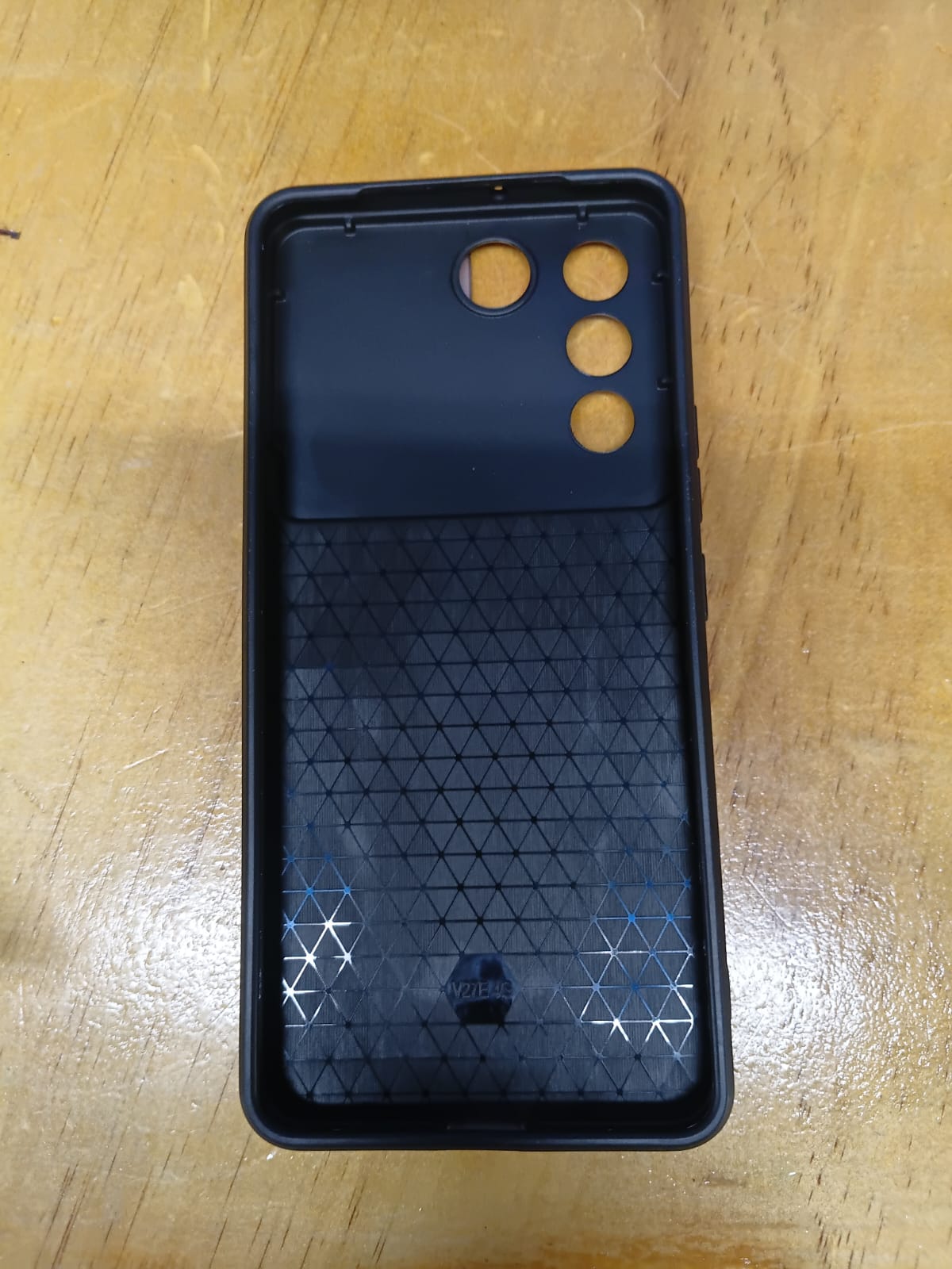 SHOCKPROOF PROTECTION CASE FOR VIVO V27E