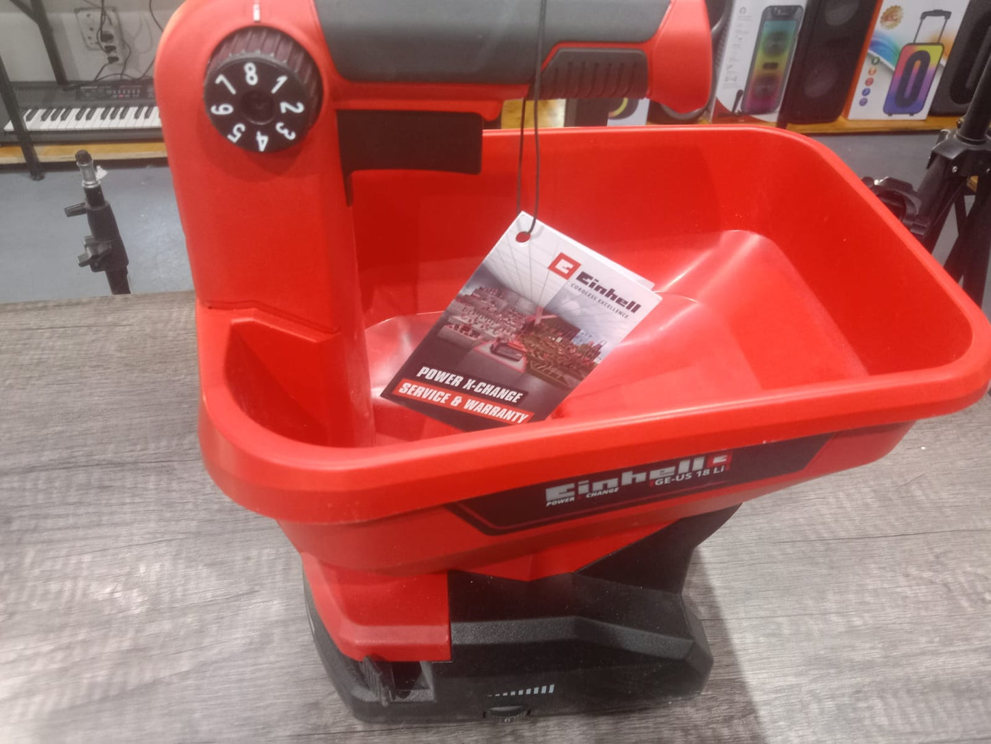 EINHELL  CORDLESS UNIVERSAL SPREADER