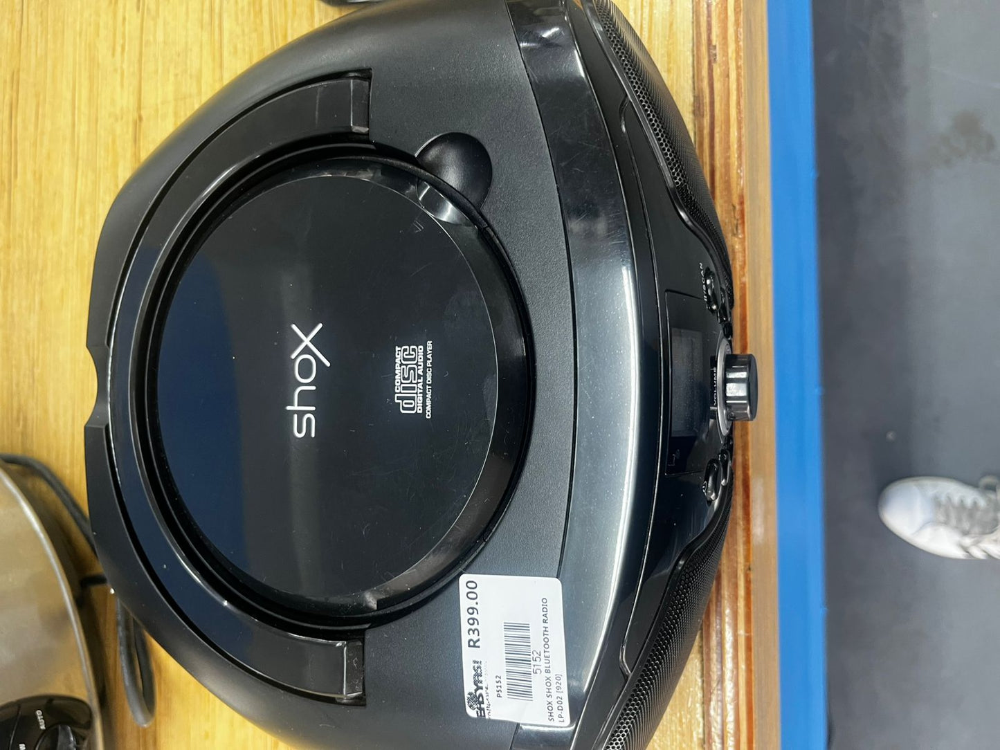 Shox radio