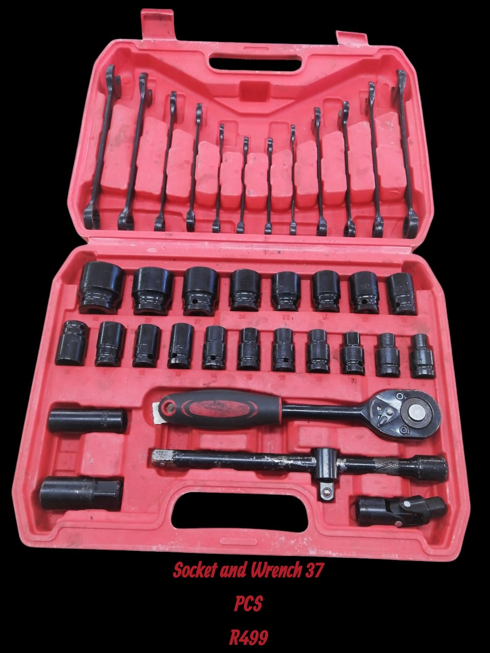 37 Piece Socket Wrench Set