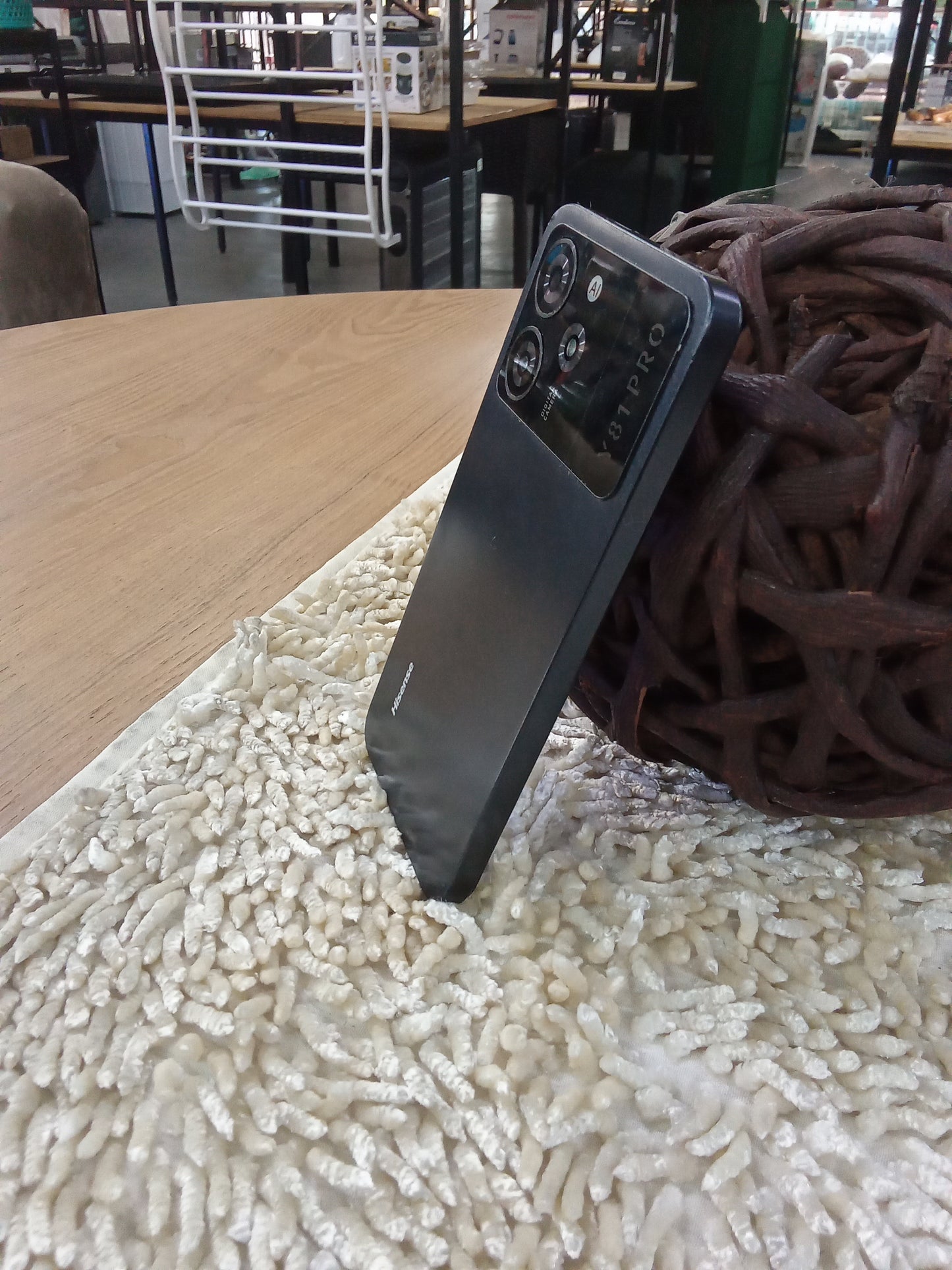 Hisense y81 pro