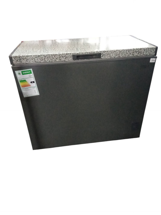 UNIVA FREEZER 292L model: UC316