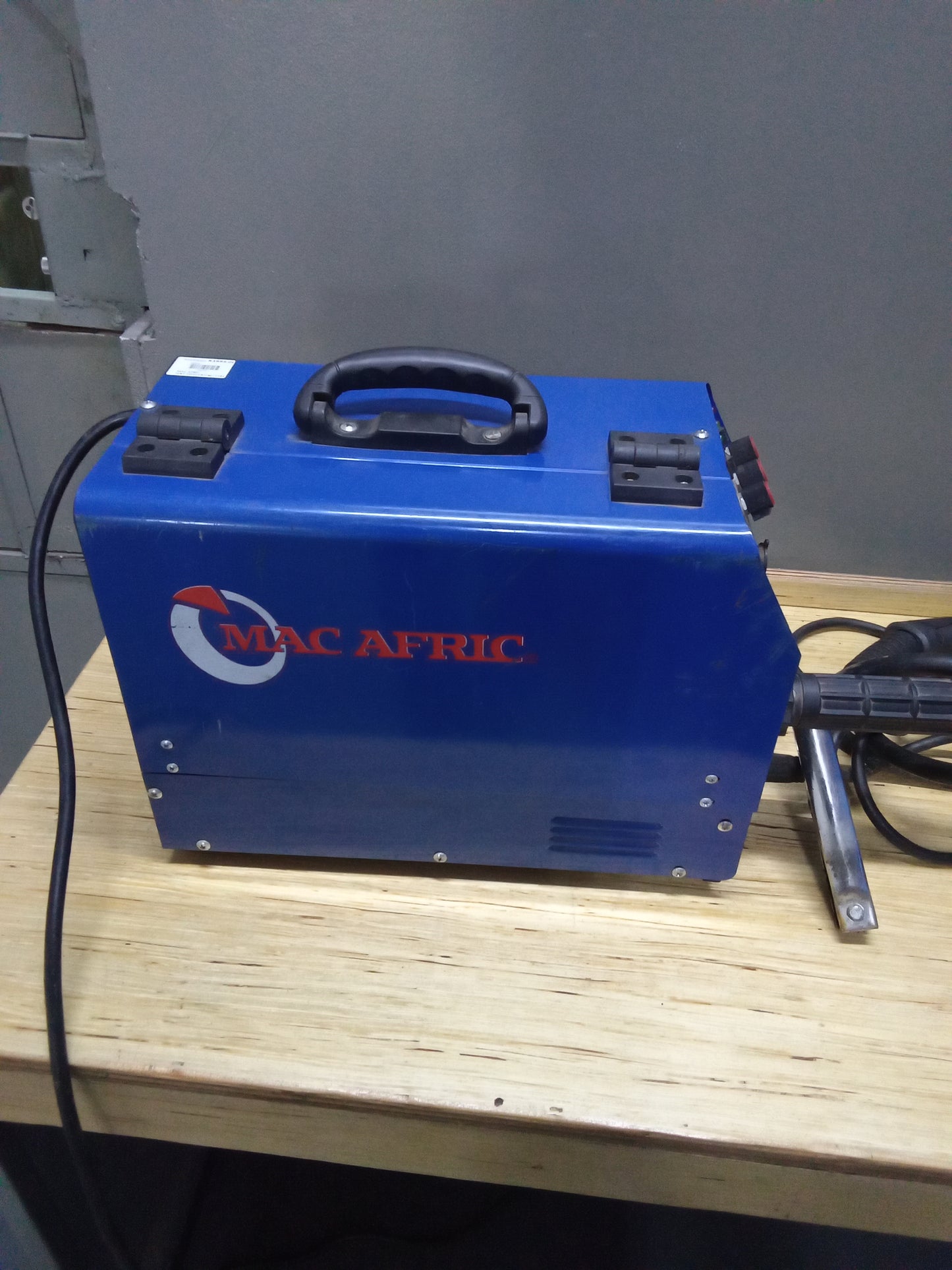Mac AFRICA welding machine
